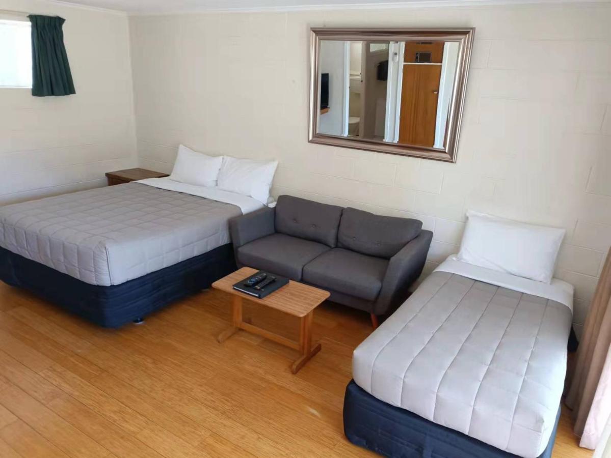 Astral Motel Whanganui Extérieur photo